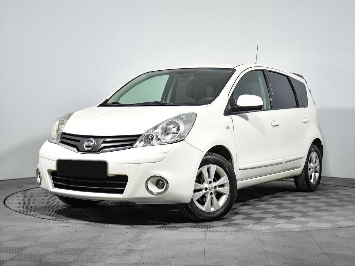 Nissan Note б/у, 2013, Механическая. Посмотреть фото