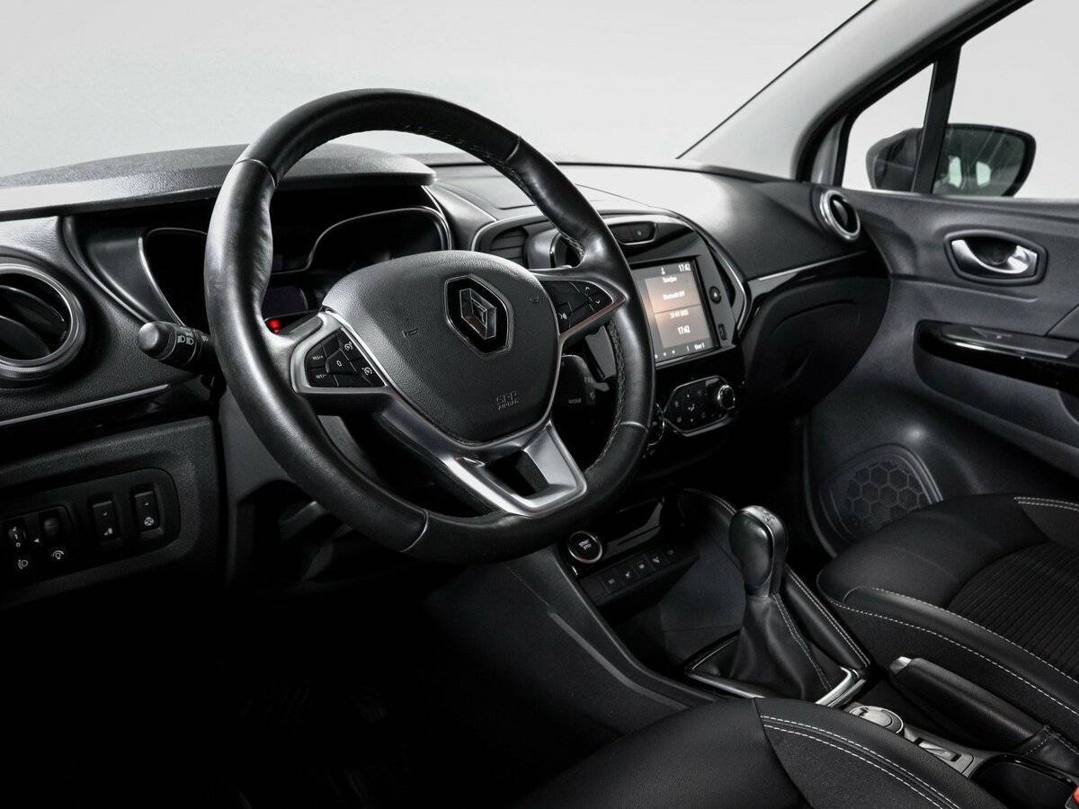 Renault Kaptur б/у, 2021, Вариатор. Фото: #11