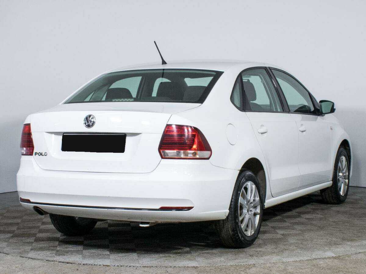 Volkswagen Polo б/у, 2015, Автоматическая. Фото: #4