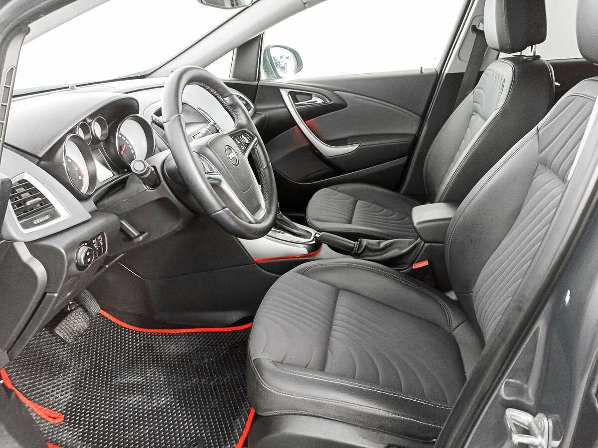 Opel Astra б/у, 2013, Автоматическая. Фото: #13
