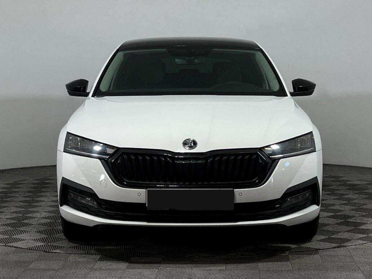 Skoda Octavia б/у, 2021, Автоматическая. Фото: #1