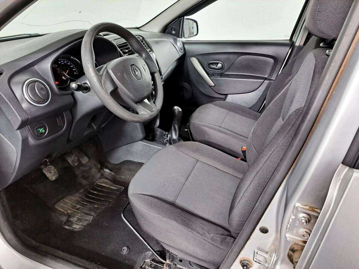 Renault Logan б/у, 2014, Механическая. Фото: #13