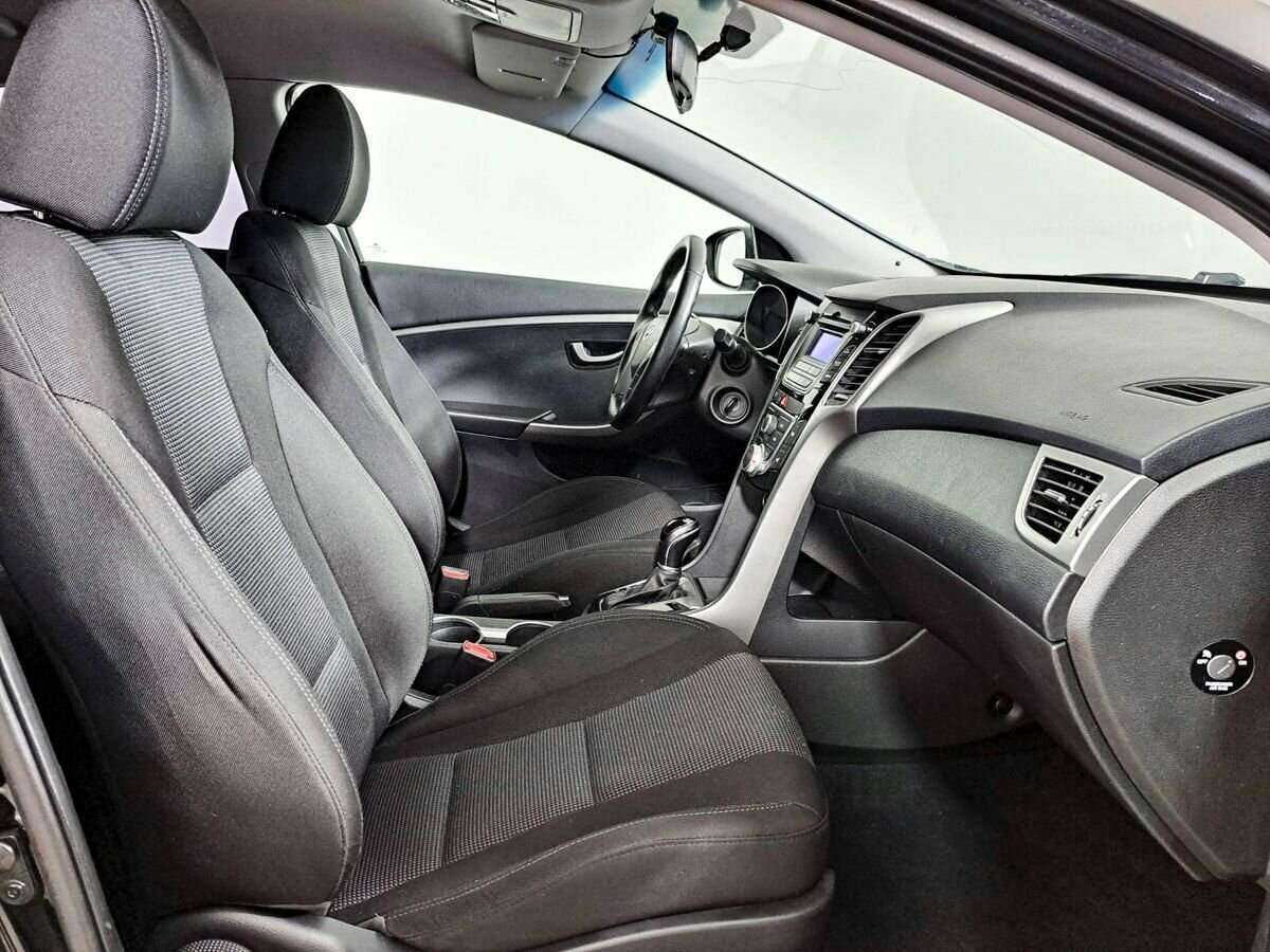 Hyundai i30 б/у, 2012, Автоматическая. Фото: #8