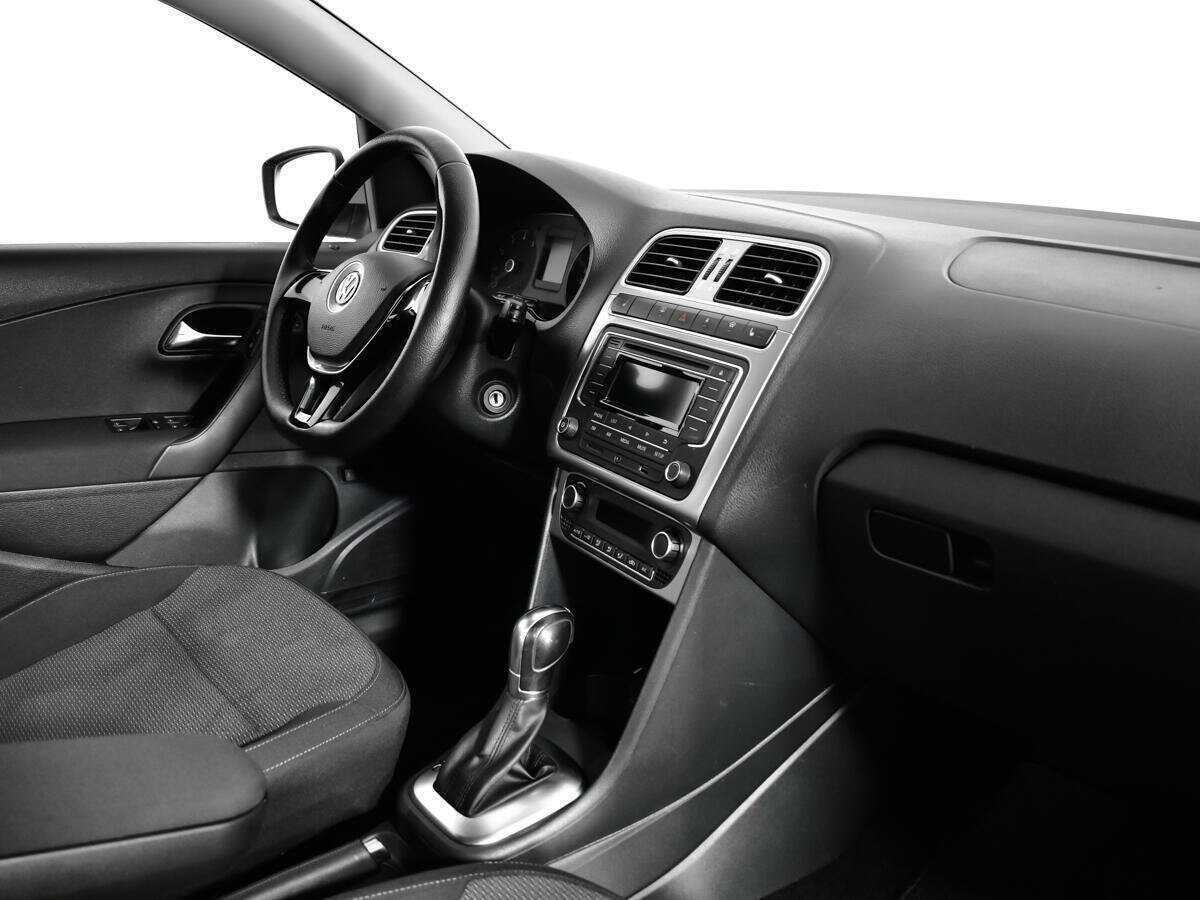 Volkswagen Polo б/у, 2016, Автоматическая. Фото: #8