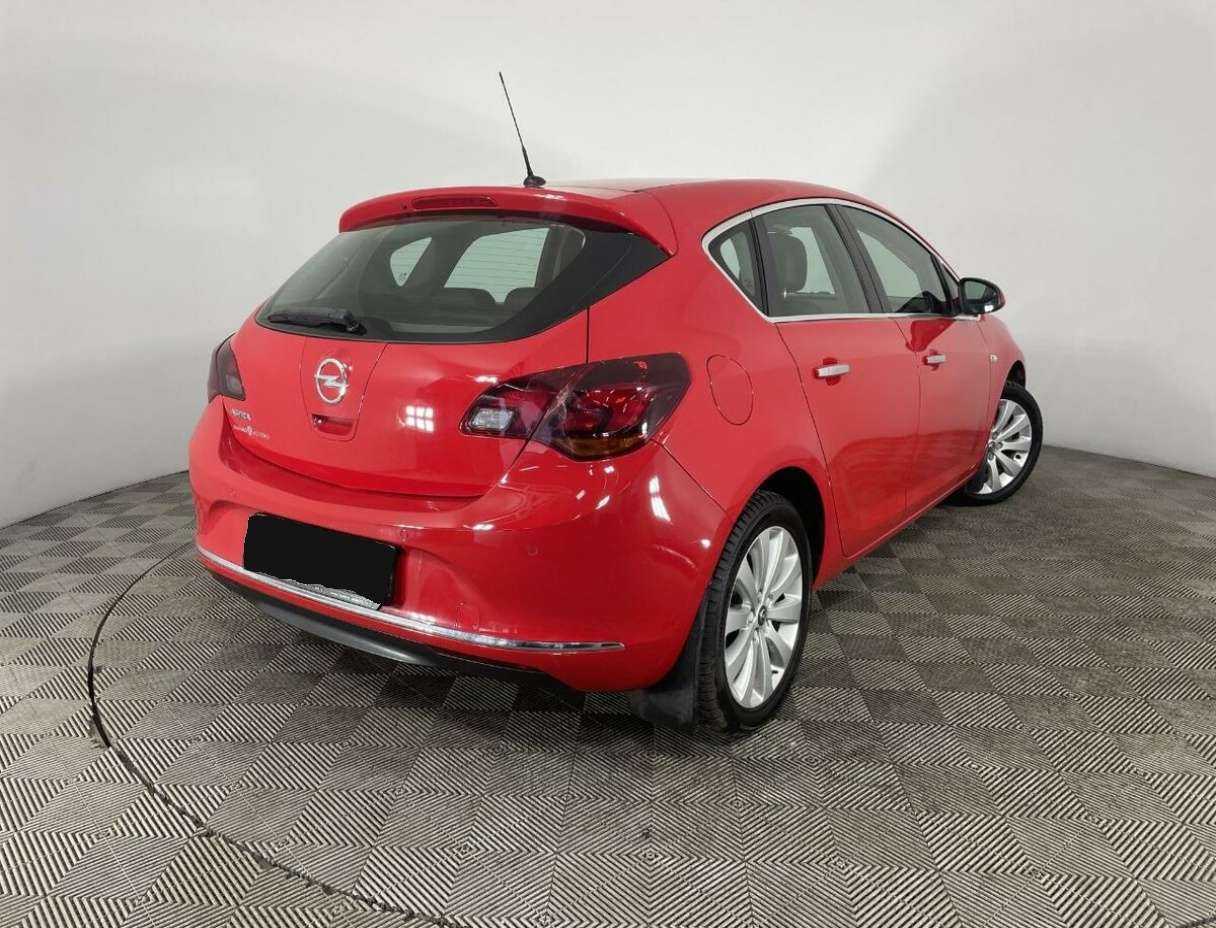 Opel Astra б/у, 2013, Автоматическая. Фото: #5
