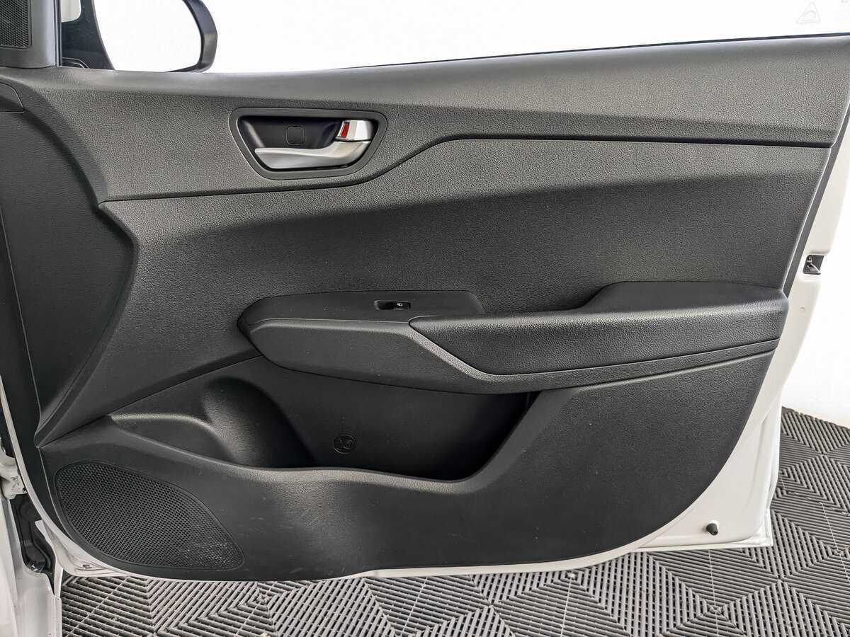 Hyundai Solaris б/у, 2021, Автоматическая. Фото: #19
