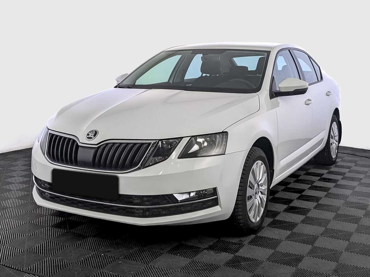Skoda Octavia б/у, 2019, Механическая. Фото: #0