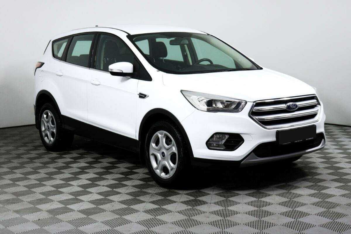 Ford Kuga б/у, 2018, Автоматическая. Фото: #2