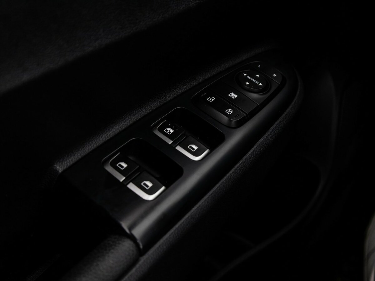 Kia Rio б/у, 2019, Автоматическая. Фото: #17