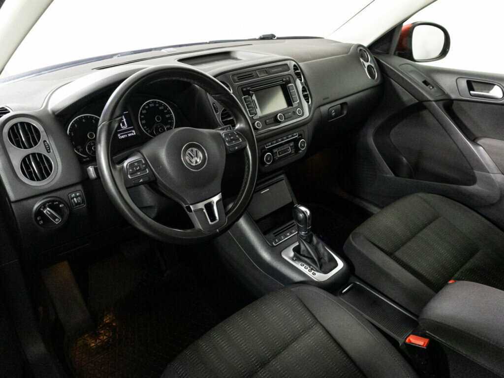 Volkswagen Tiguan б/у, 2012, Роботизированная. Фото: #10