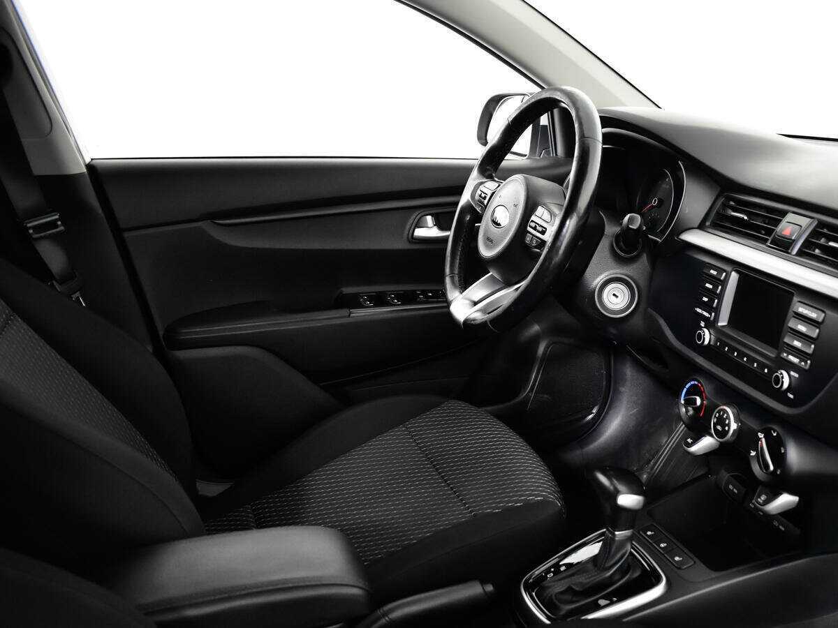 Kia Rio б/у, 2017, Автоматическая. Фото: #8