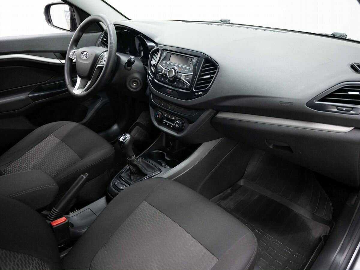 Lada (ВАЗ) Vesta б/у, 2020, Механическая. Фото: #10