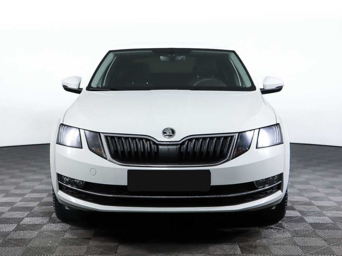 Skoda Octavia б/у, 2018, Автоматическая. Фото: #1