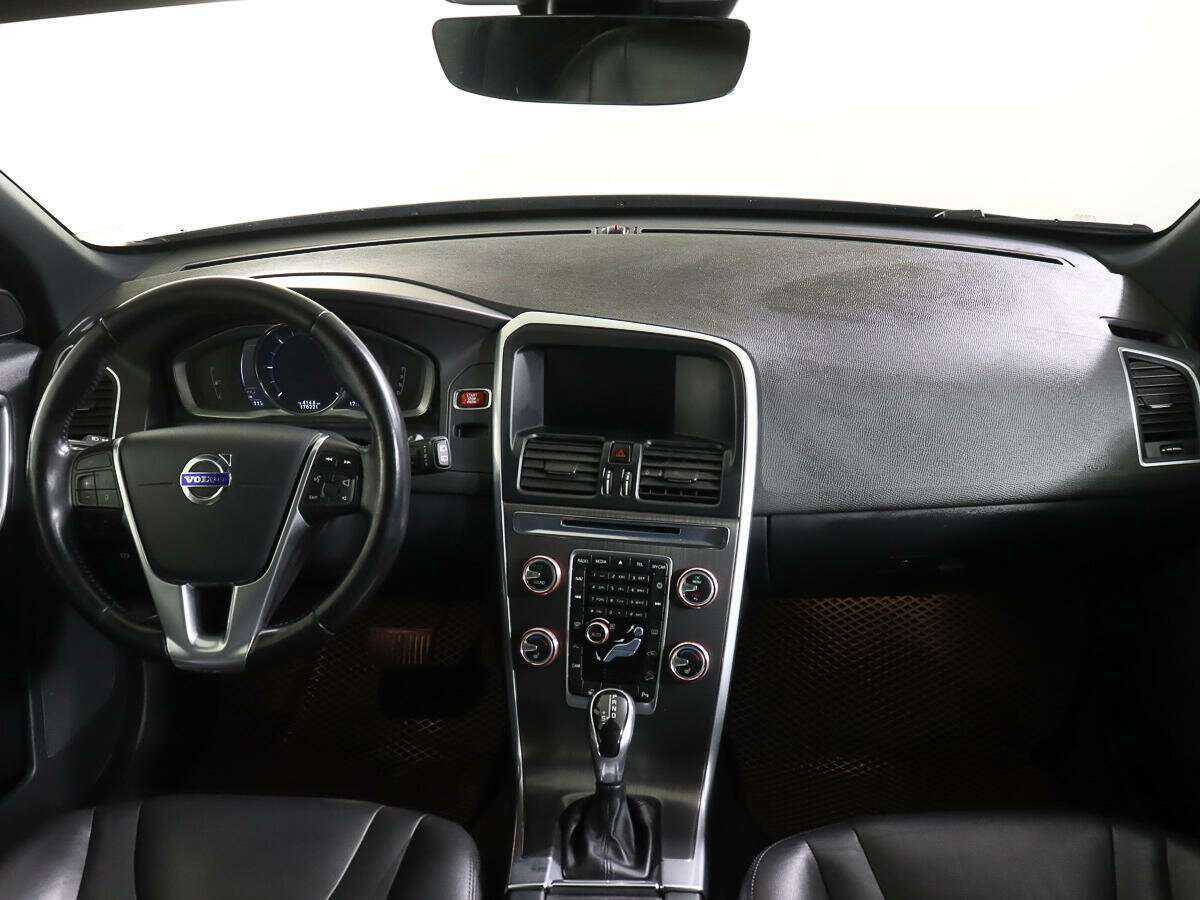 Volvo XC60 б/у, 2015, Автоматическая. Фото: #10
