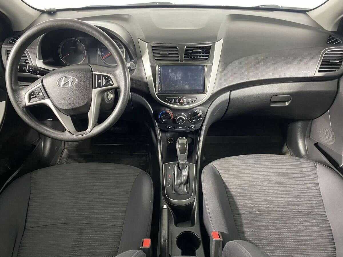 Hyundai Solaris б/у, 2016, Автоматическая. Фото: #10
