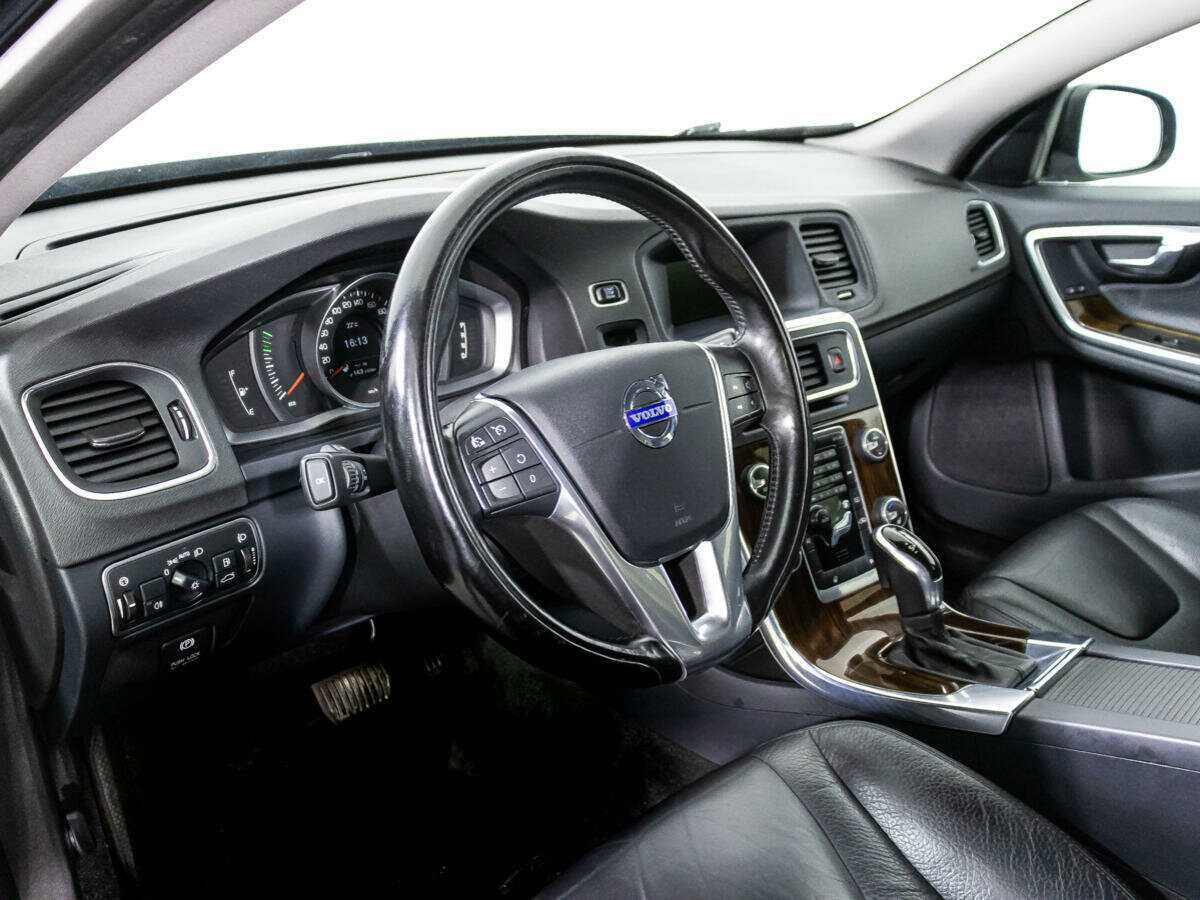 Volvo S60 б/у, 2013, Автоматическая. Фото: #10
