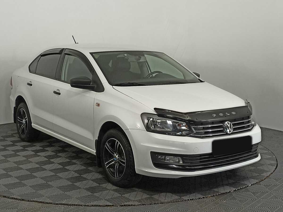 Volkswagen Polo б/у, 2020, Автоматическая. Фото: #2