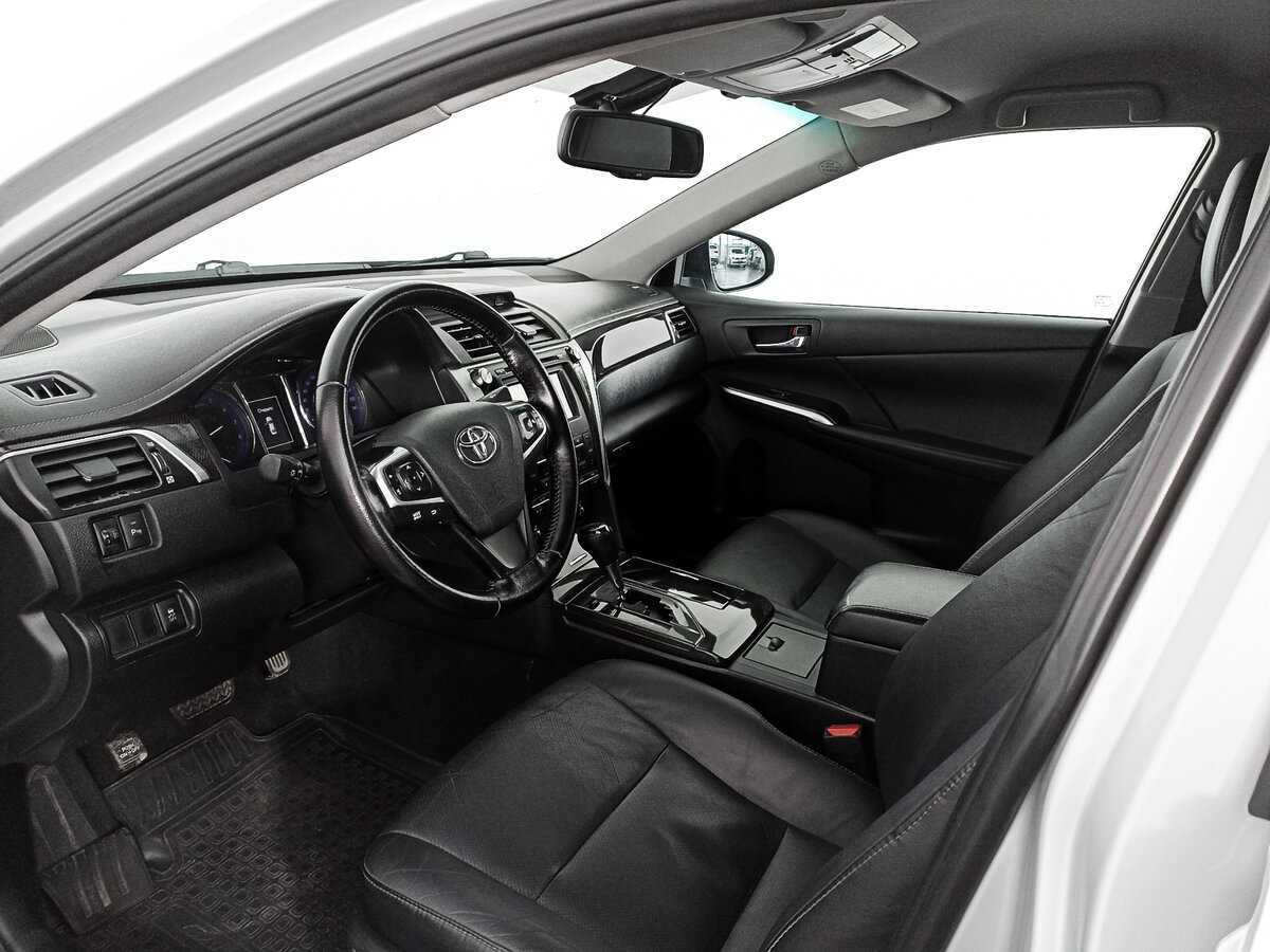 Toyota Camry б/у, 2015, Автоматическая. Фото: #11