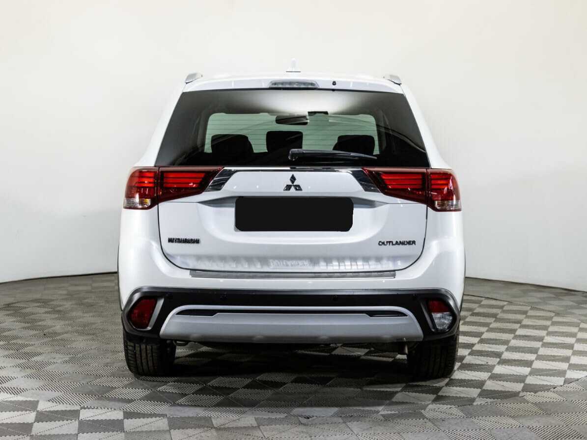 Mitsubishi Outlander б/у, 2020, Вариатор. Фото: #5