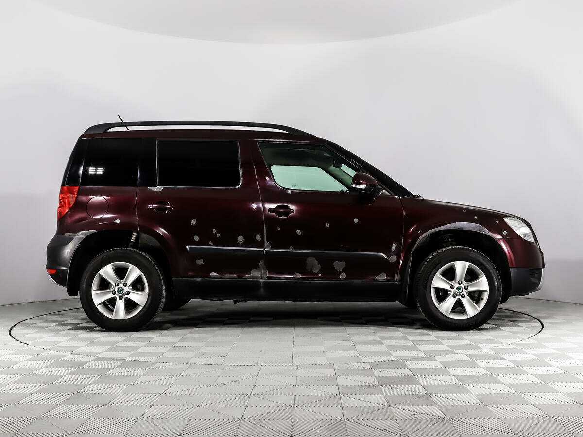 Skoda Yeti б/у, 2012, Механическая. Фото: #3