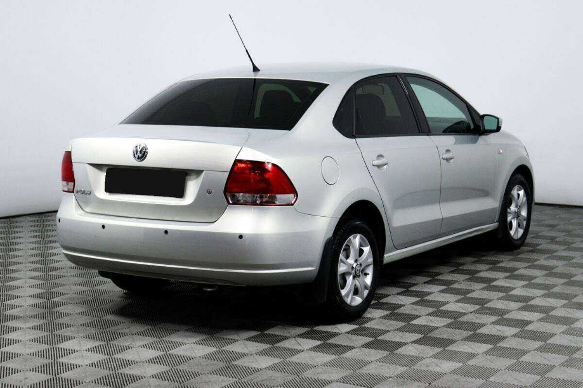 Volkswagen Polo б/у, 2012, Механическая. Фото: #4