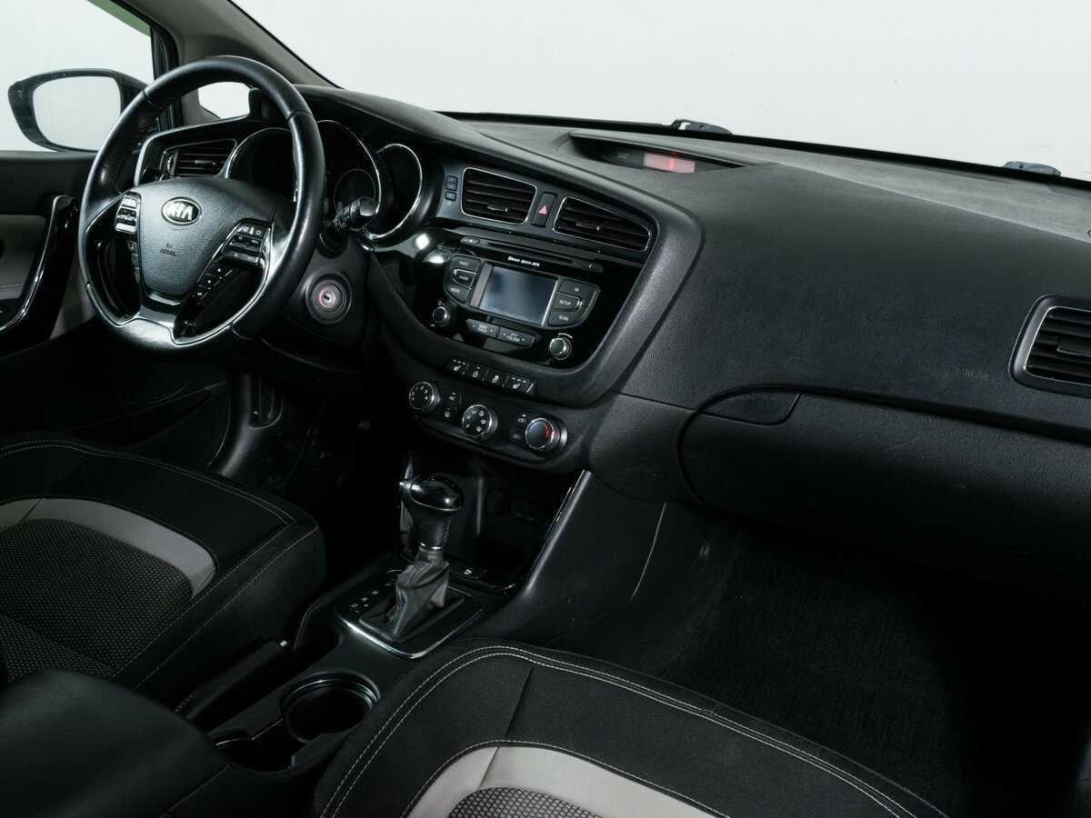 Kia Ceed б/у, 2014, Автоматическая. Фото: #9