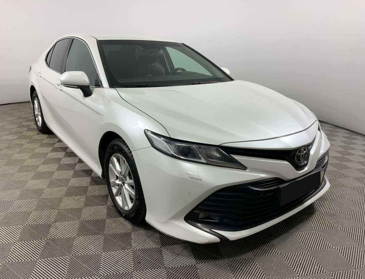 Toyota Camry б/у, 2020, Автоматическая. Фото: #2