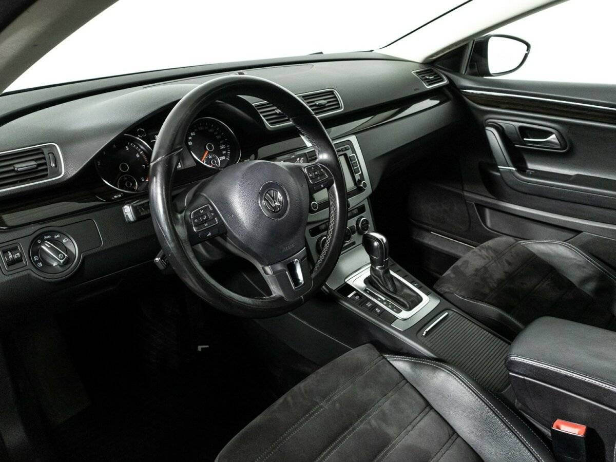 Volkswagen Passat CC б/у, 2014, Роботизированная. Фото: #10