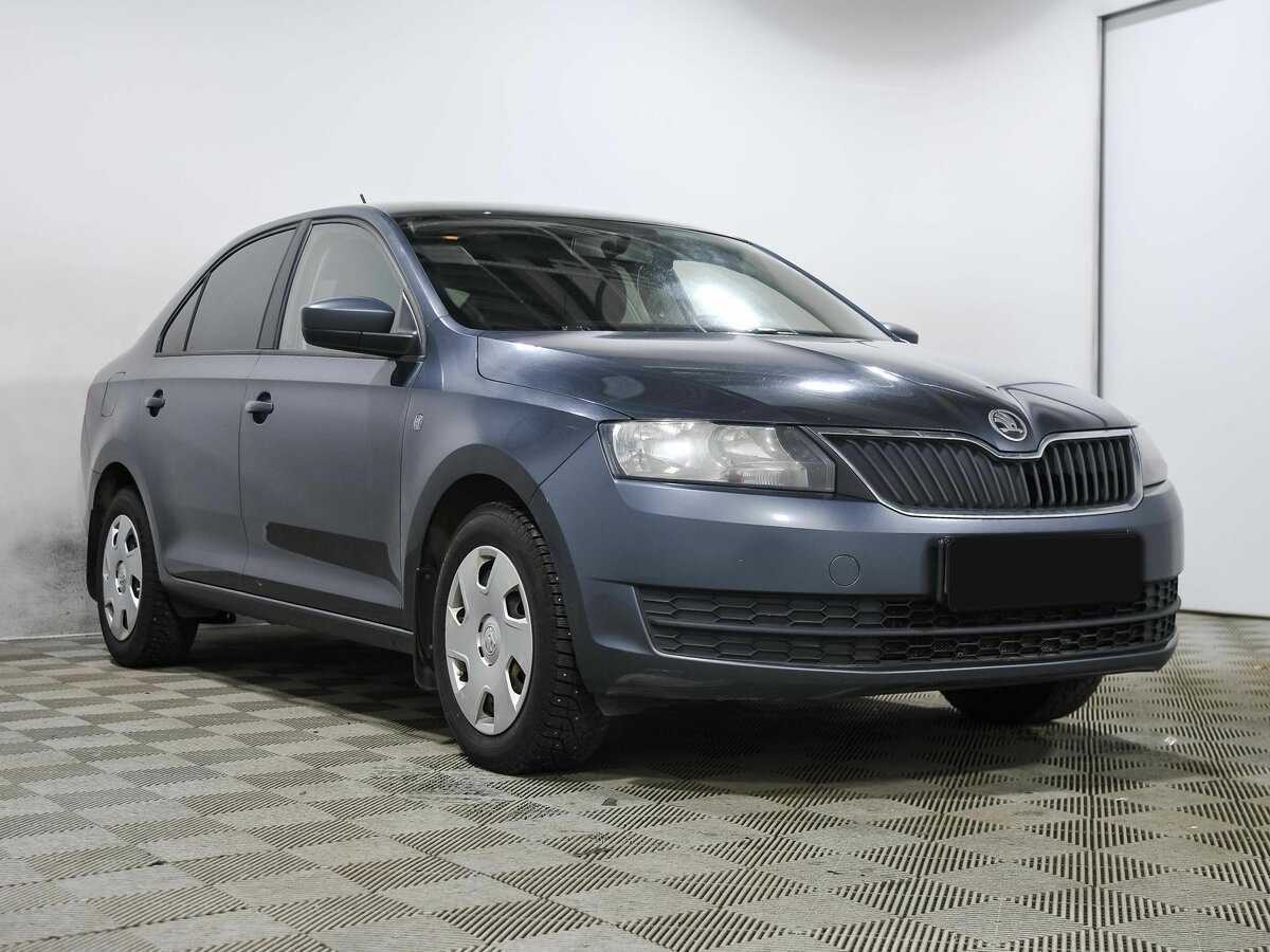 Skoda Rapid б/у, 2015, Механическая. Фото: #2