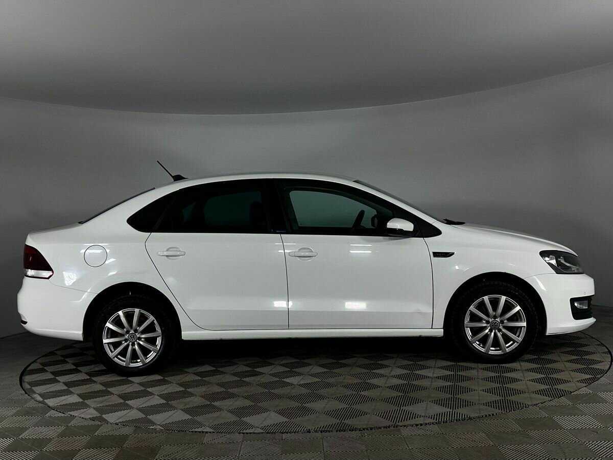 Volkswagen Polo б/у, 2018, Автоматическая. Фото: #4
