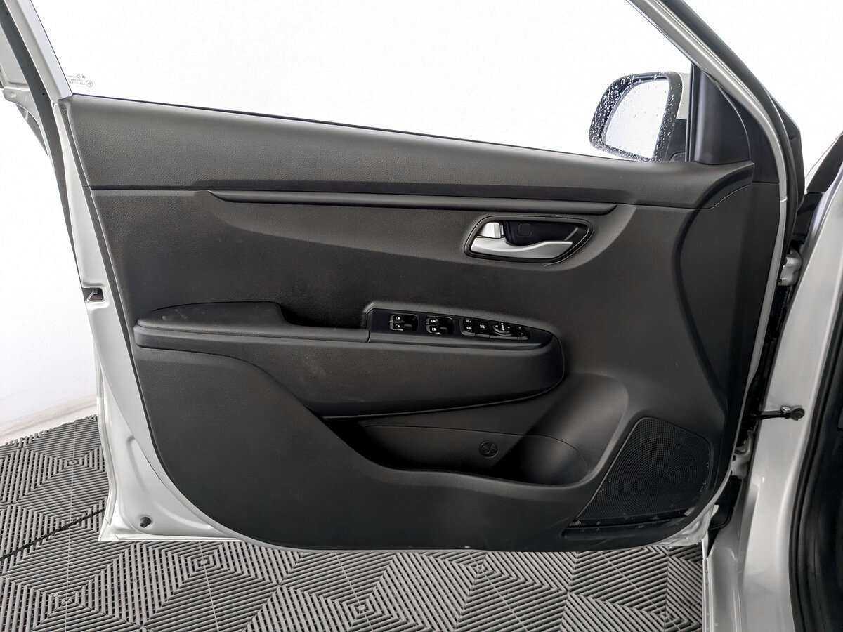 Kia Rio б/у, 2021, Автоматическая. Фото: #14