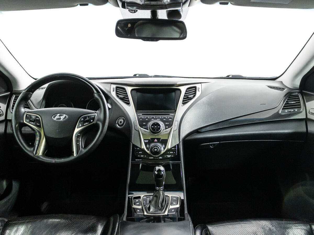 Hyundai Grandeur б/у, 2013, Автоматическая. Фото: #12