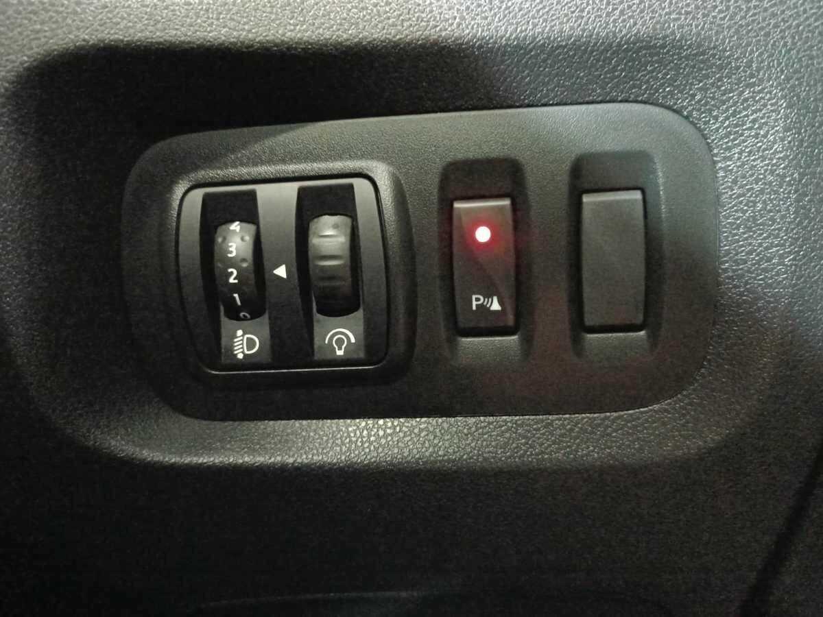 Renault Kaptur б/у, 2016, Вариатор. Фото: #15