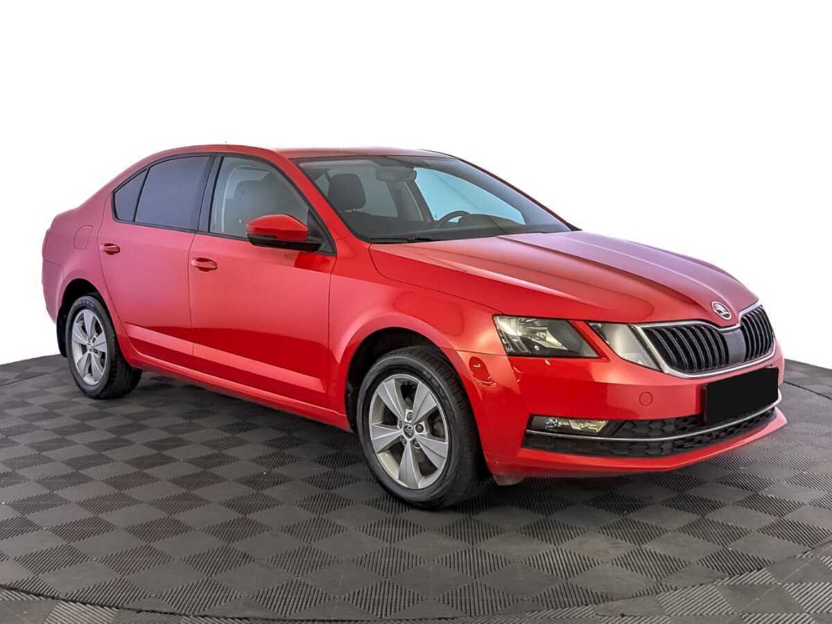 Skoda Octavia б/у, 2018, Автоматическая. Фото: #2