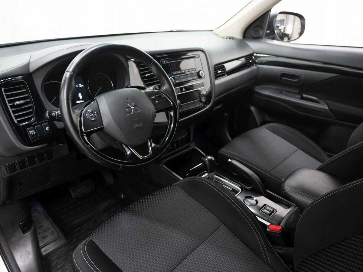 Mitsubishi Outlander б/у, 2019, Вариатор. Фото: #6