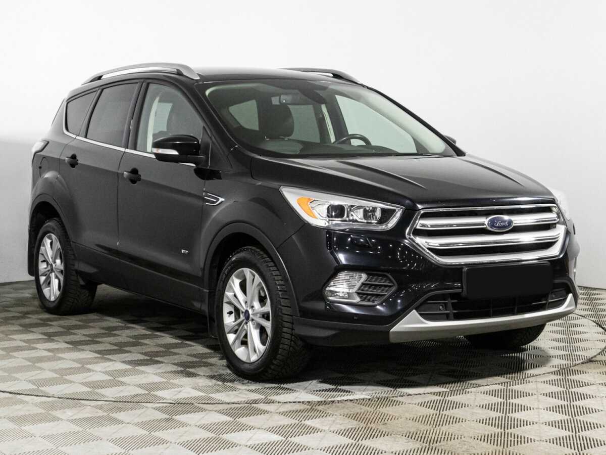 Ford Kuga б/у, 2017, Автоматическая. Фото: #2
