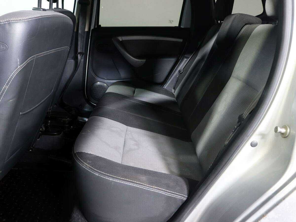 Renault Duster б/у, 2012, Автоматическая. Фото: #9