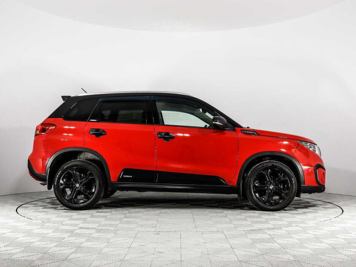 Suzuki Vitara б/у, 2017, Автоматическая. Фото: #3
