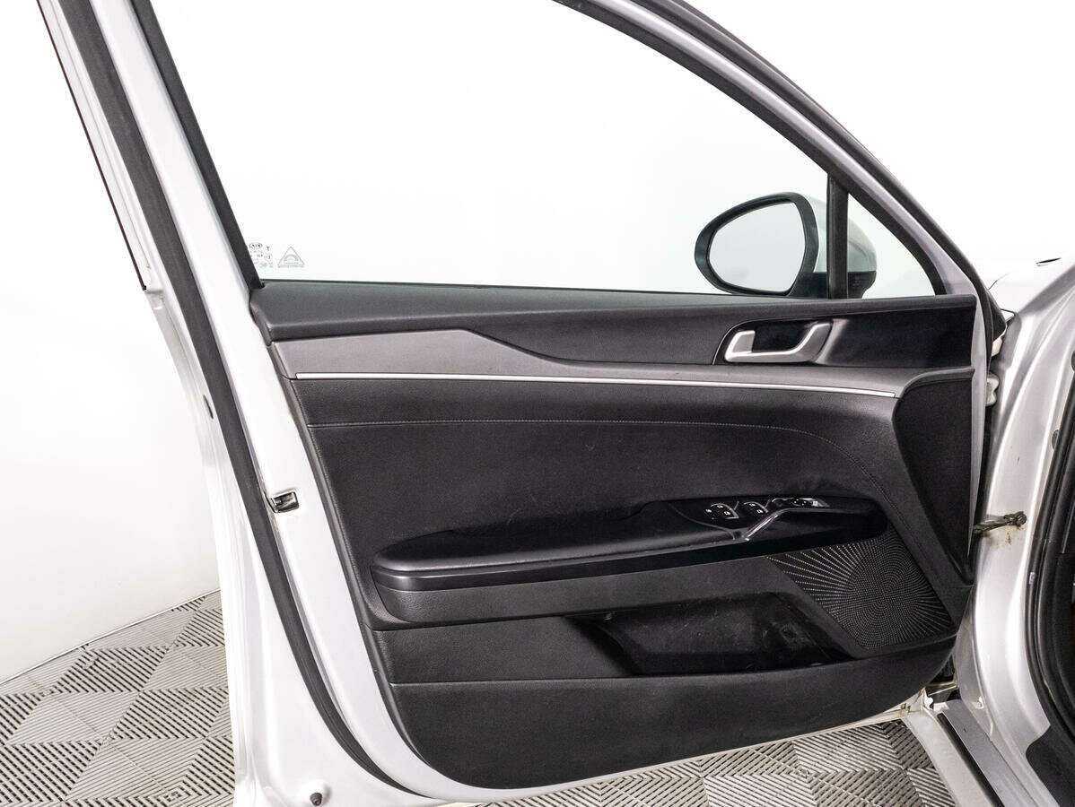 Kia K5 б/у, 2020, Автоматическая. Фото: #22