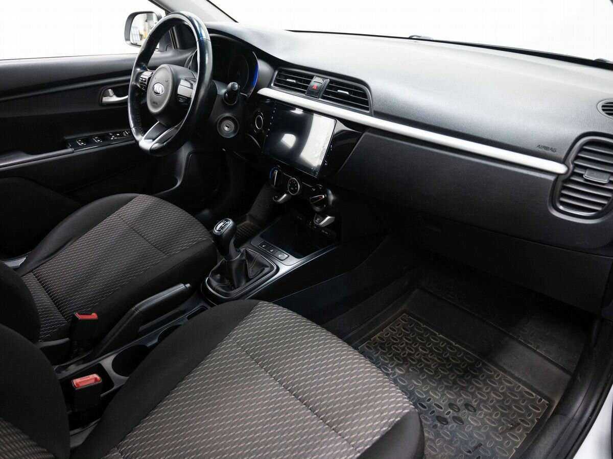 Kia Rio б/у, 2018, Механическая. Фото: #10
