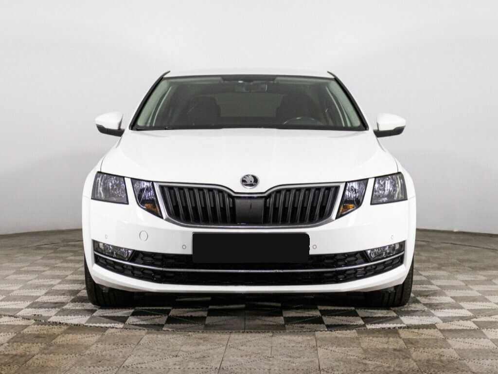 Skoda Octavia б/у, 2018, Роботизированная. Фото: #1