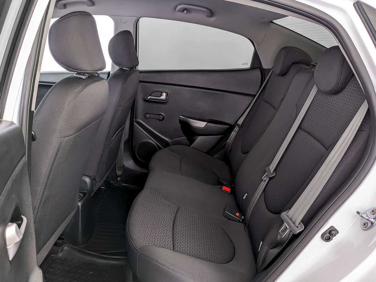Kia Rio б/у, 2016, Механическая. Фото: #9