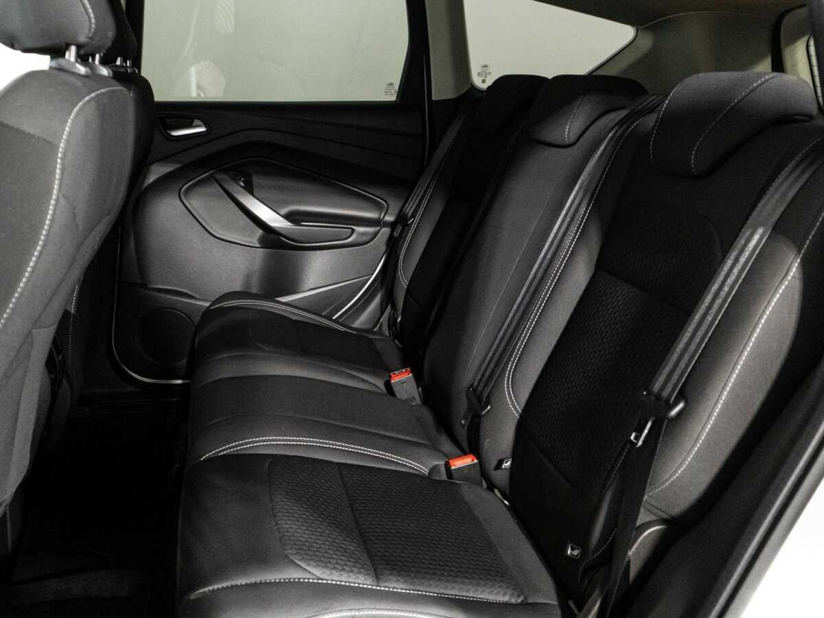 Ford Kuga б/у, 2017, Автоматическая. Фото: #9