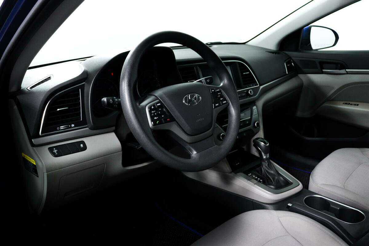 Hyundai Elantra б/у, 2016, Автоматическая. Фото: #12