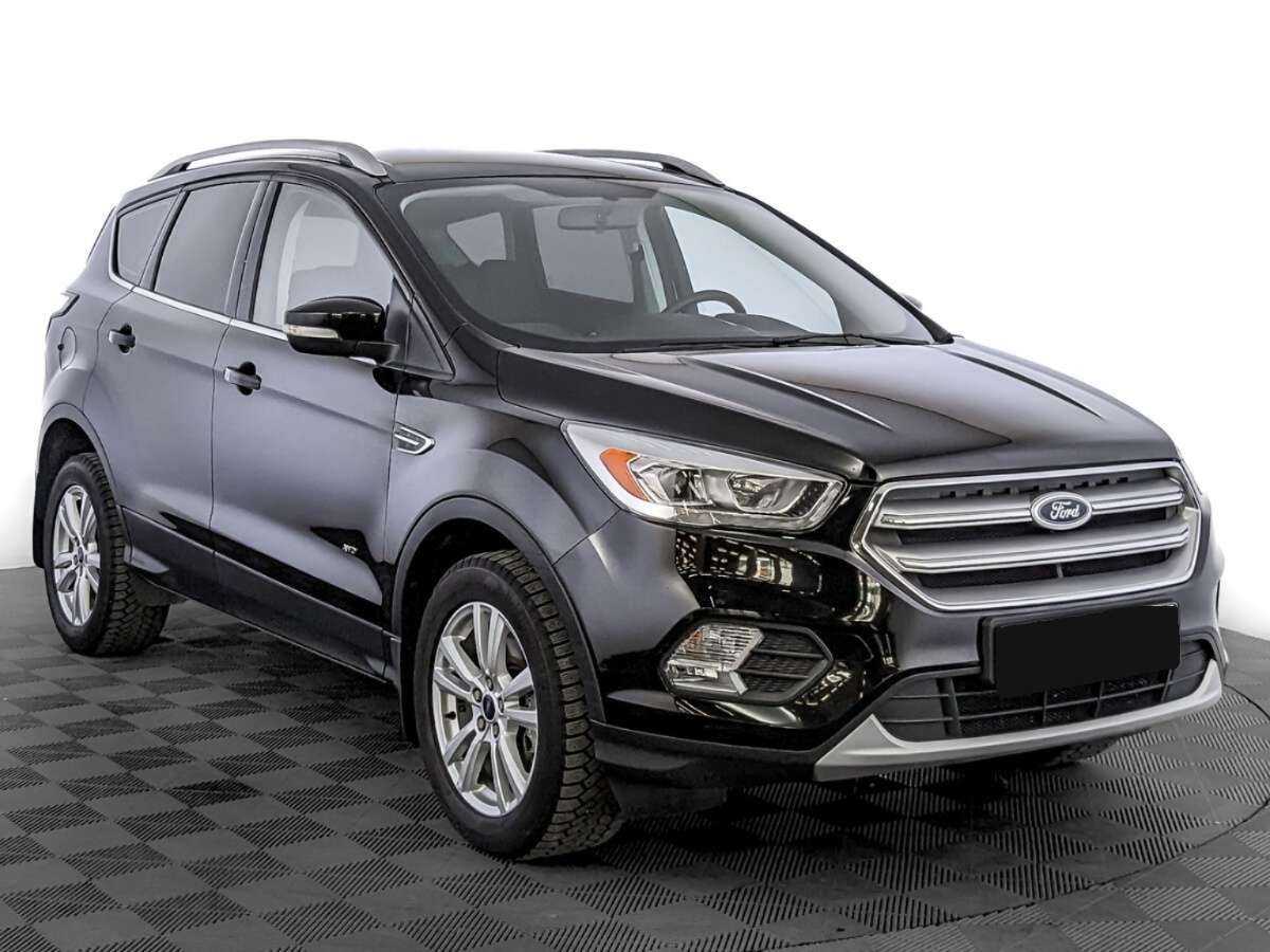 Ford Kuga б/у, 2016, Автоматическая. Фото: #2