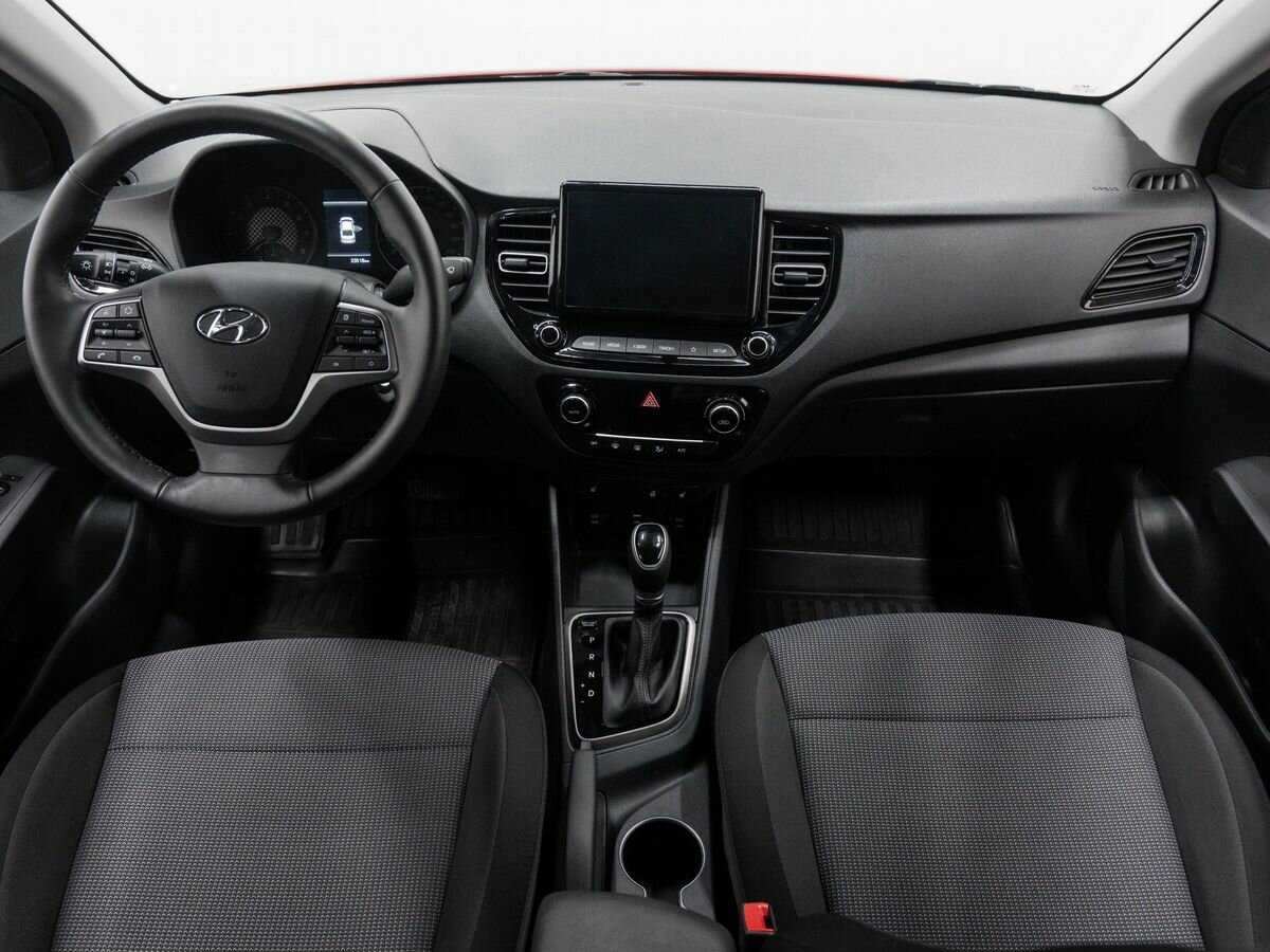Hyundai Solaris б/у, 2021, Автоматическая. Фото: #9
