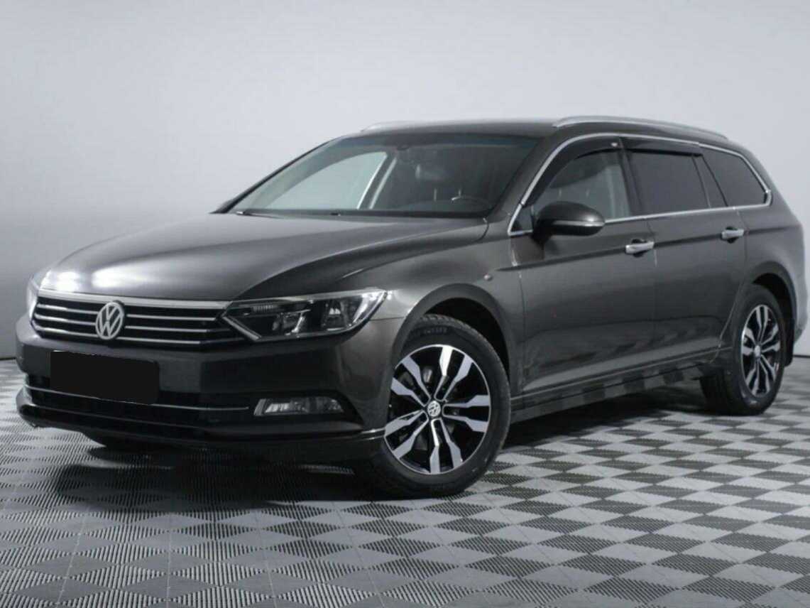 Volkswagen Passat б/у, 2017, Роботизированная. Посмотреть фото