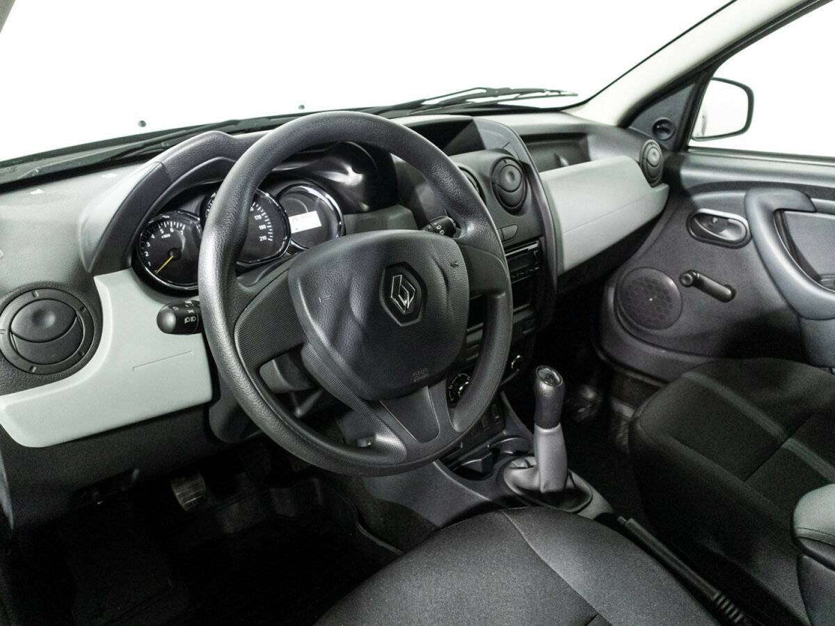 Renault Duster б/у, 2016, Механическая. Фото: #10
