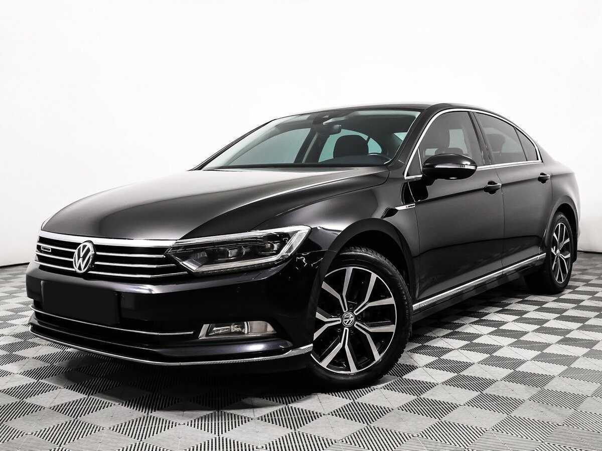 Volkswagen Passat б/у, 2018, Роботизированная. Фото: #0
