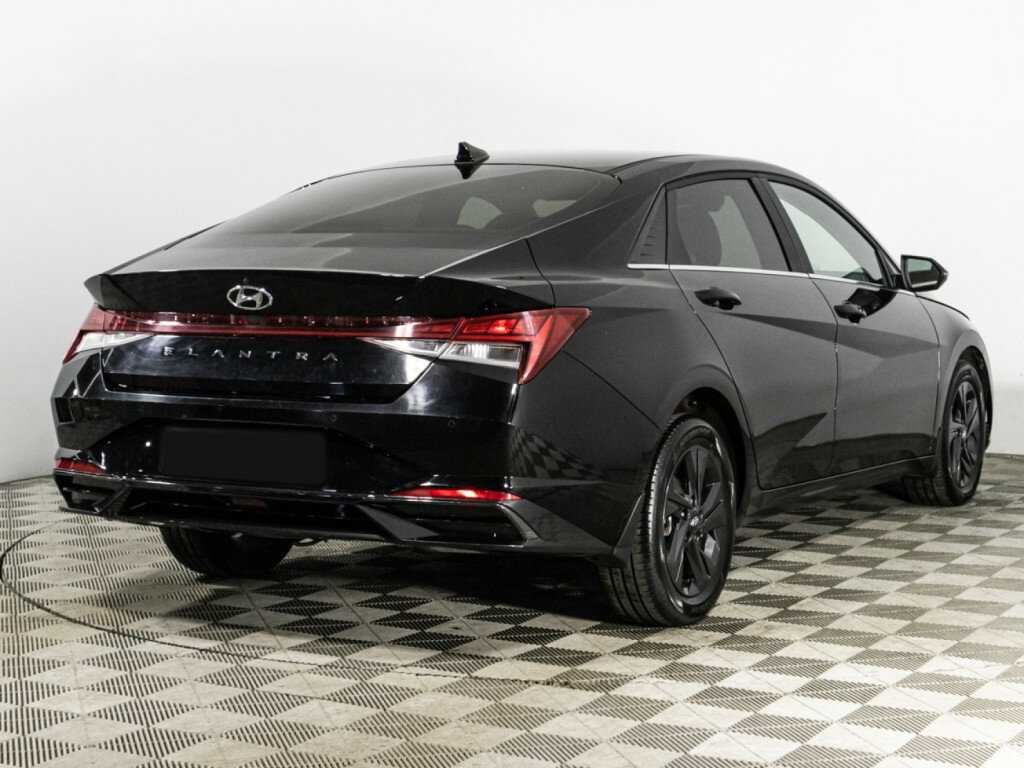 Hyundai Elantra б/у, 2021, Автоматическая. Фото: #4